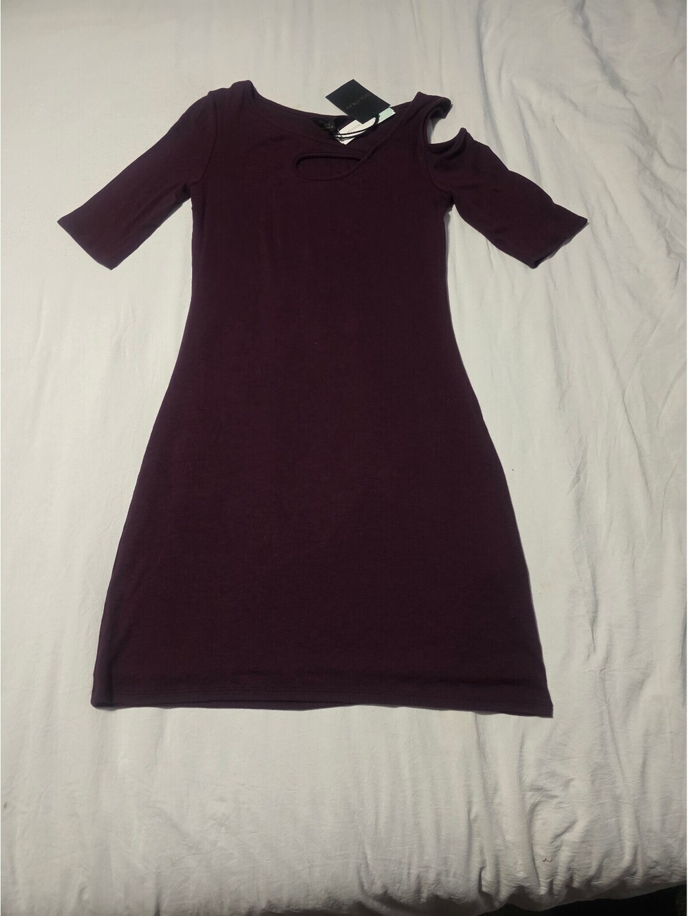 GoldRay Short Plum cold shoulder dress
